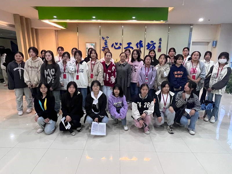 学前系团辅1_副本.jpg