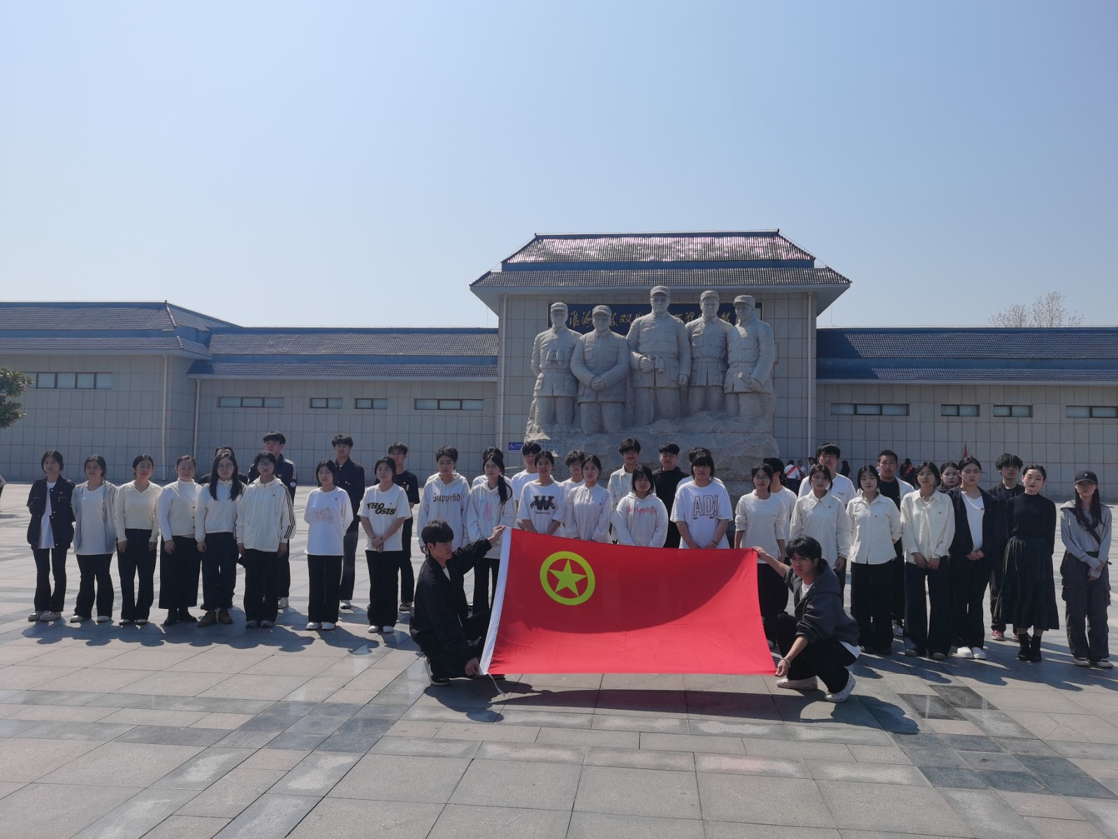 传承红色基因6.jpg