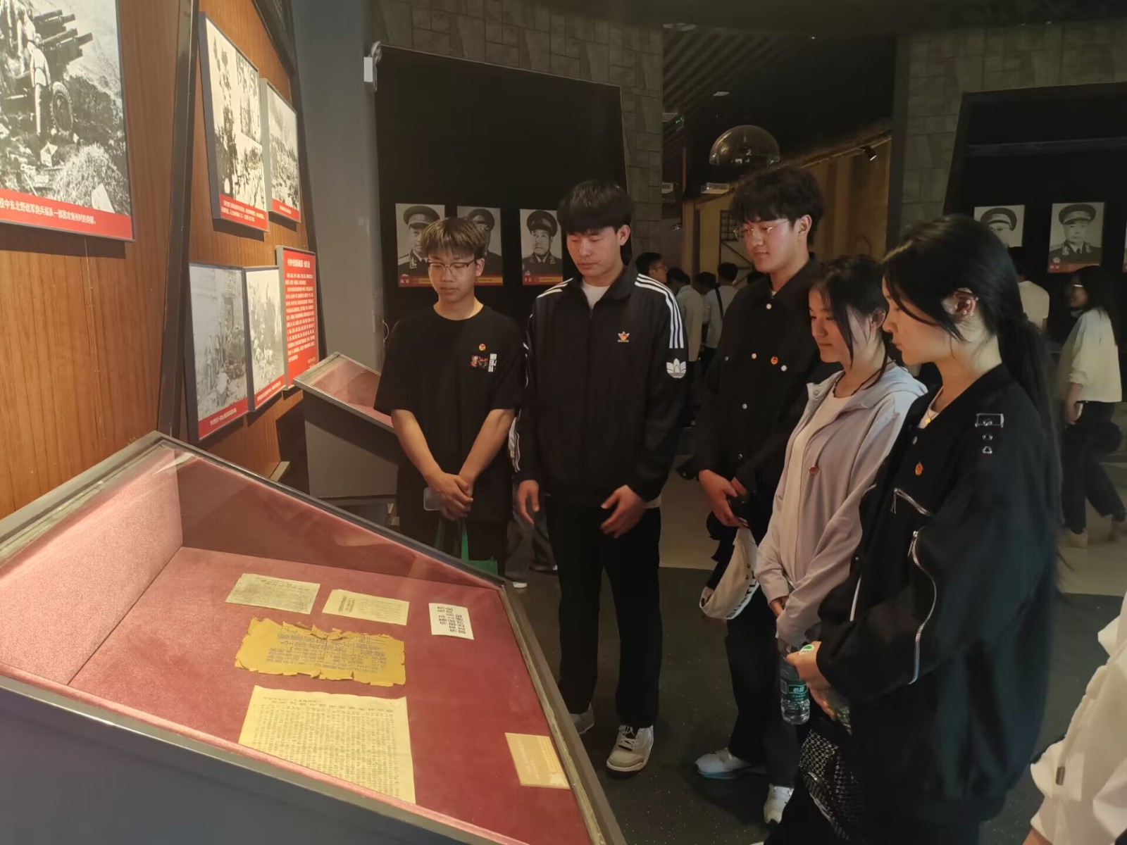 传承红色基因5.jpg